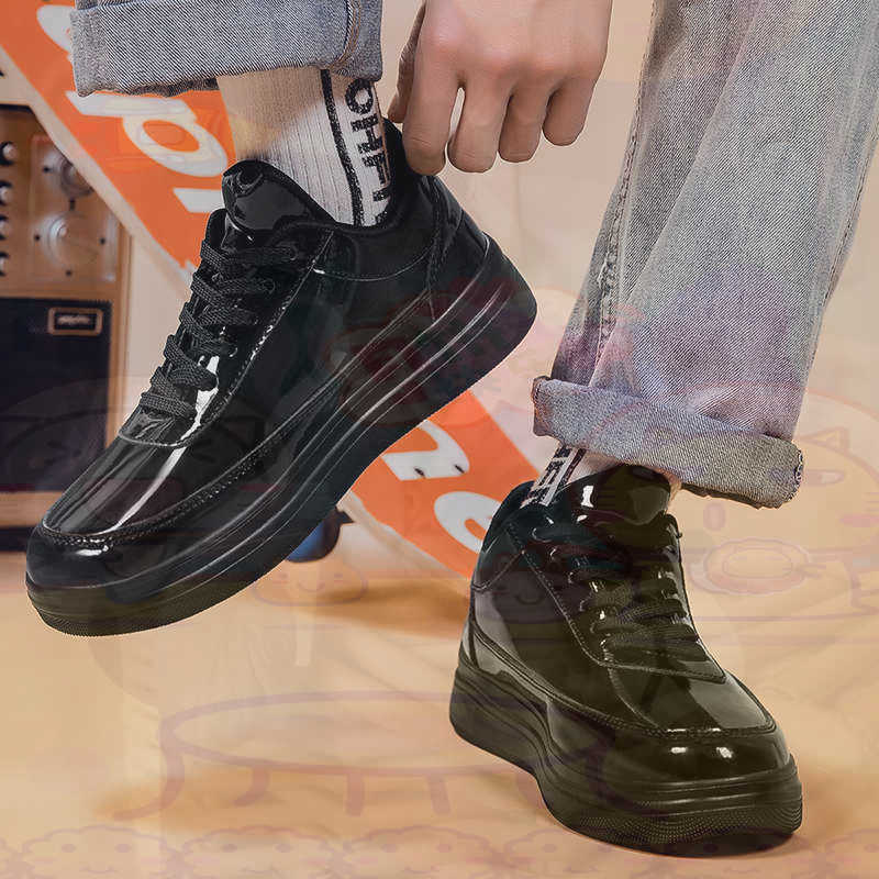 Vintage Fashion Reseller - Stivali Taglia 33 Scarpe da tennis