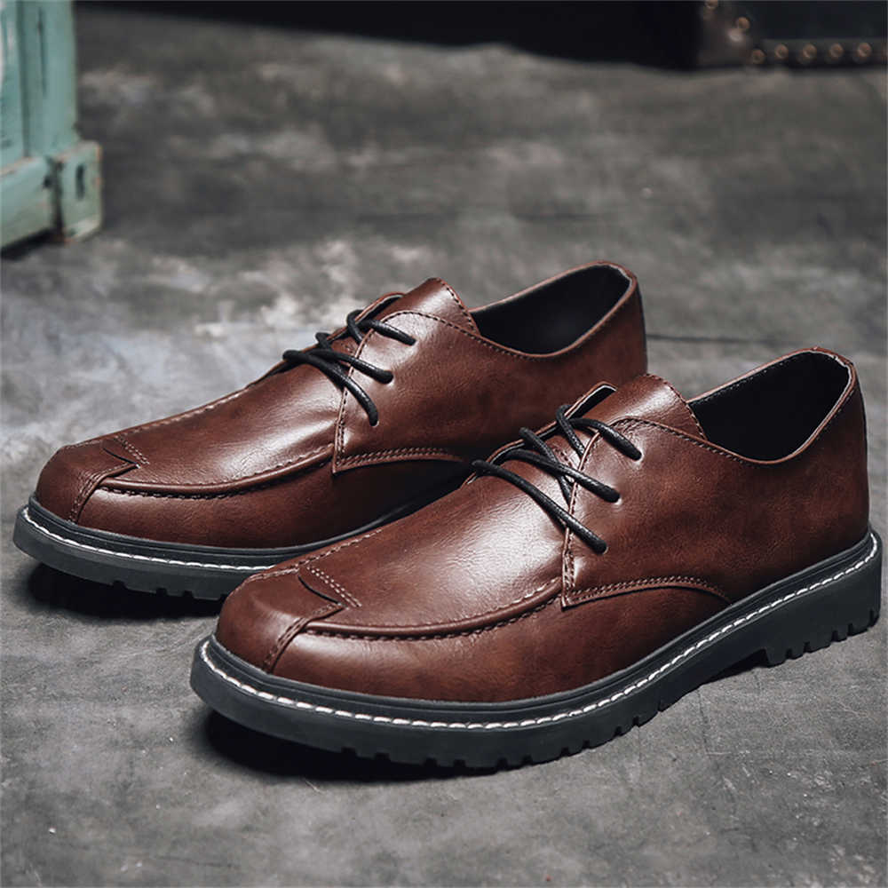 Sposarsi Scarpe da uomo inform - Vintage Fashion Reseller recensione e prezzo