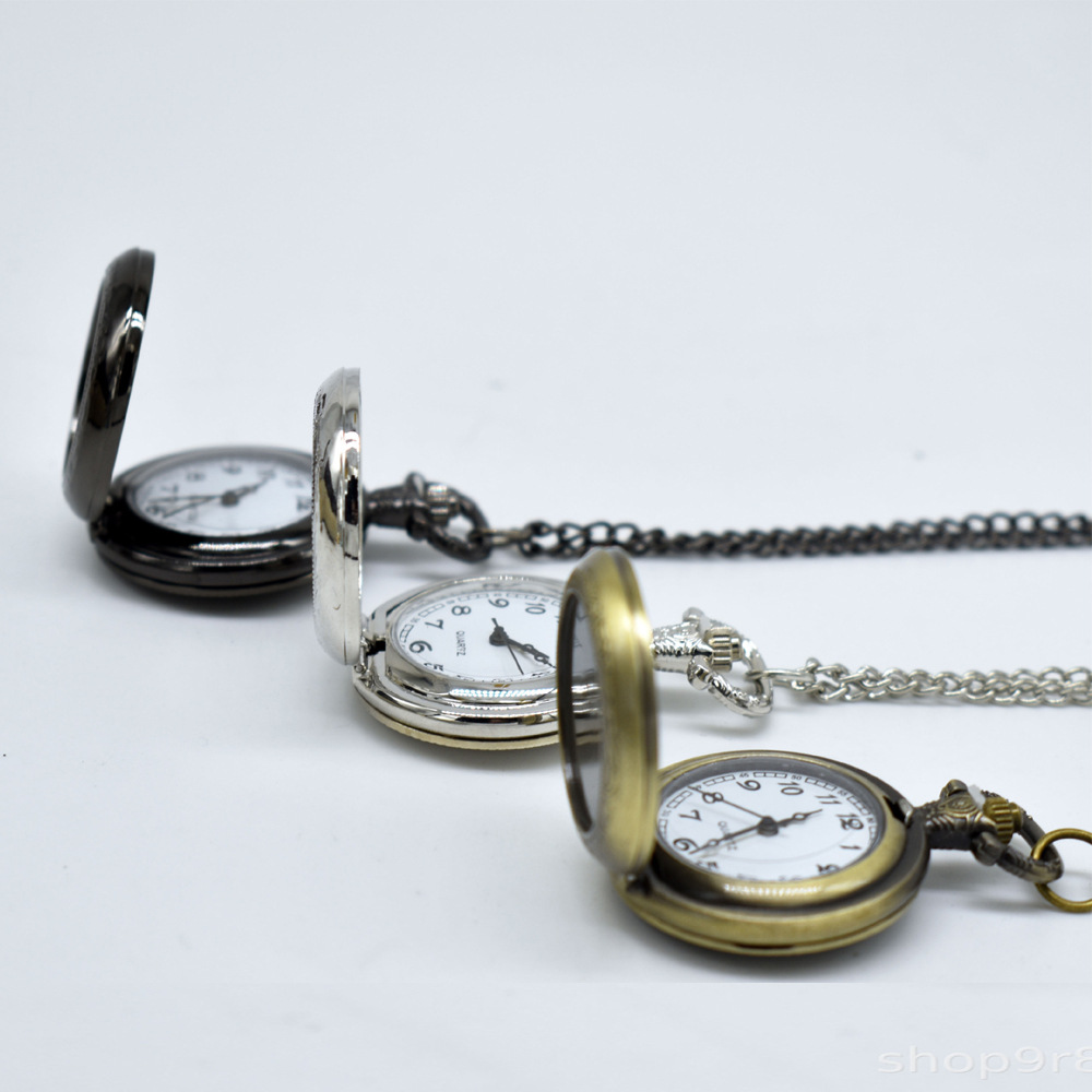 Collana con Ciondolo Orologio  - Vintage Fashion Blog recensione e prezzo