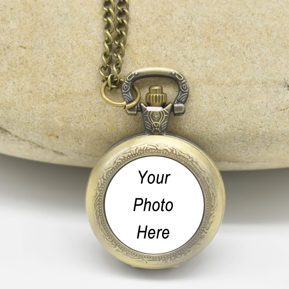 Collana con Ciondolo Orologio  - Vintage Fashion Blog recensione e prezzo