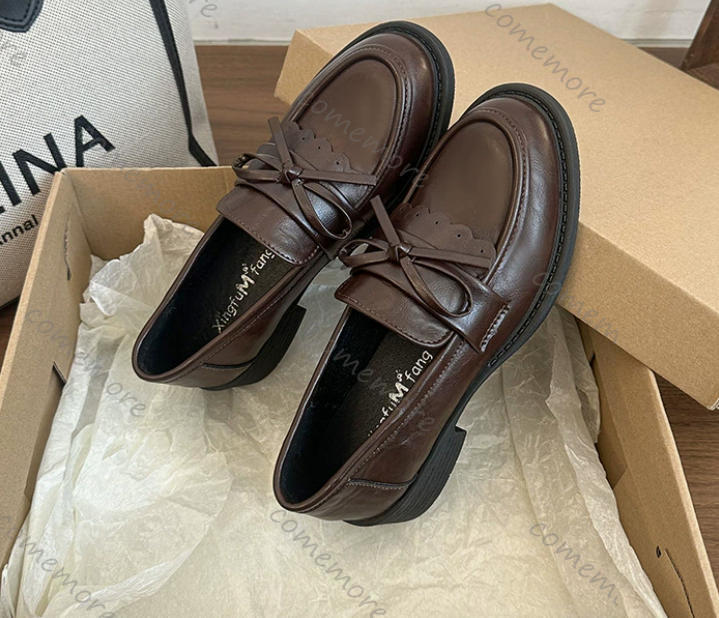 Scarpe Mary Jane Vintage Elega - Vintage Fashion Dress recensione e prezzo