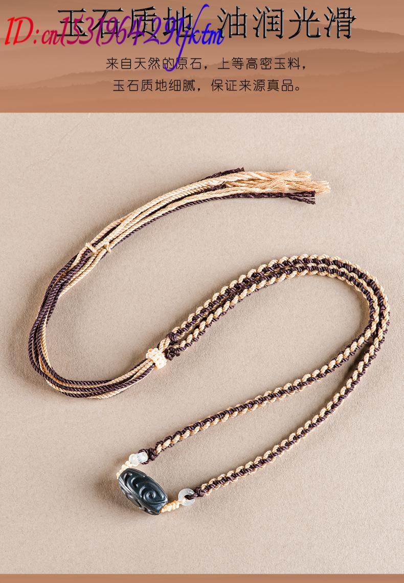 Collana con Ciondolo in Giada  - Vintage Fashion Accessories recensione e prezzo