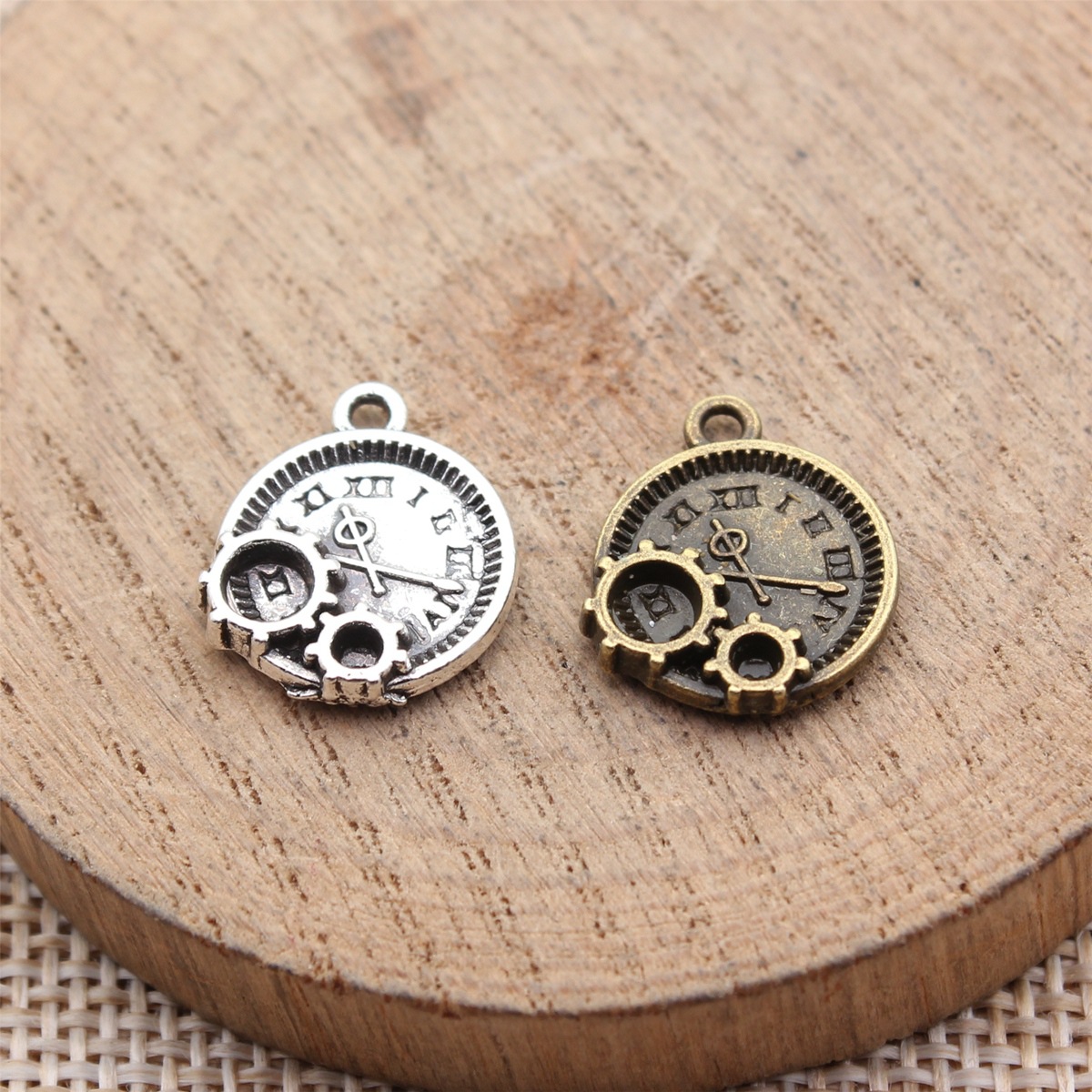 WYSIWYG 10 pezzi 16x14mm 2 col - Vintage Fashion Blog recensione e prezzo