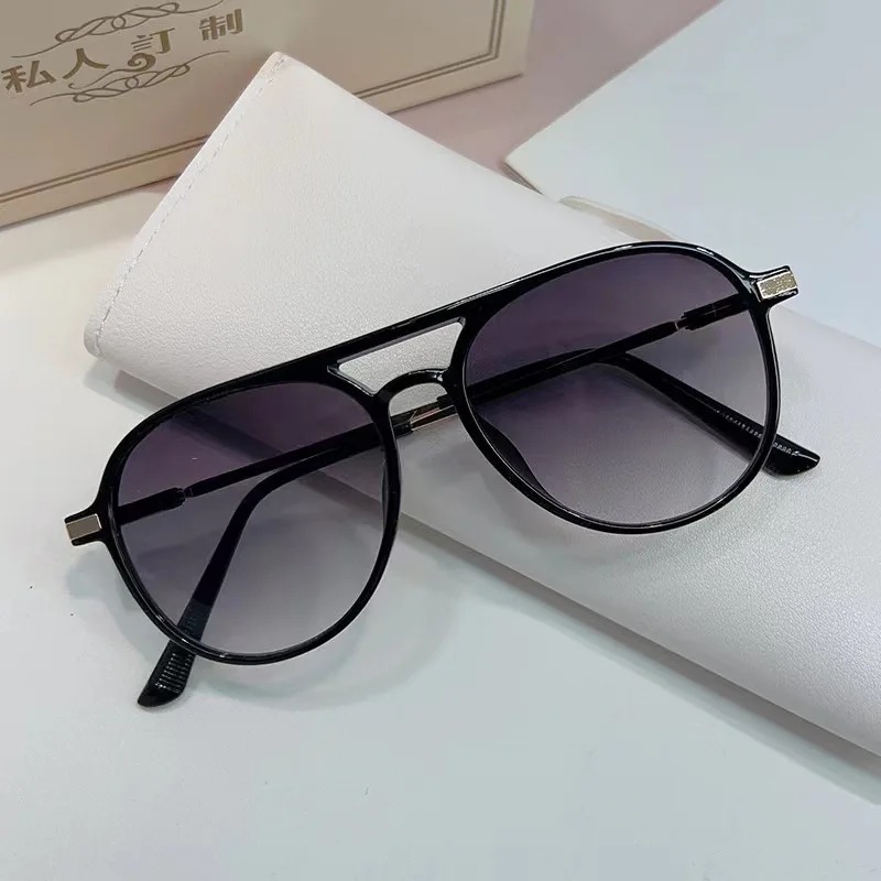 1 paio di occhiali da sole vin - Vintage Fashion Streetwear recensione e prezzo